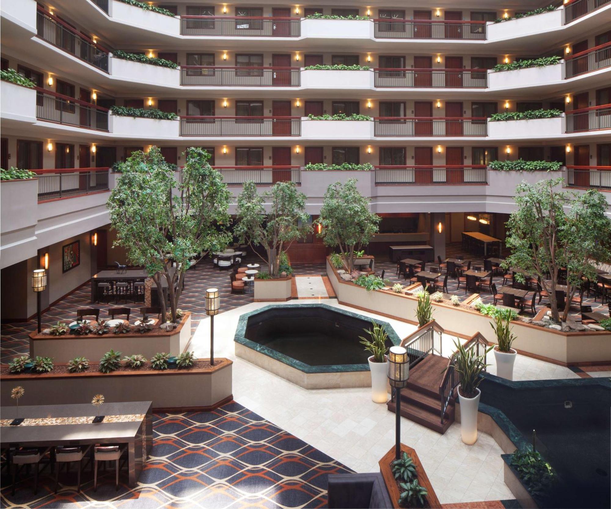 Embassy Suites By Hilton Dallas Near The Galleria Zewnętrze zdjęcie
